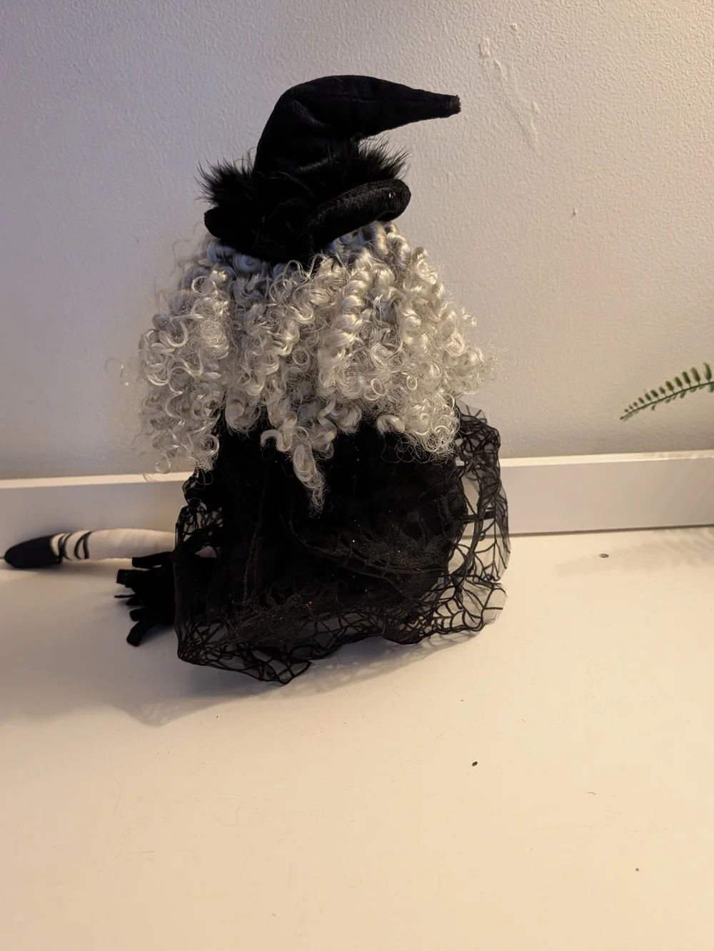 Black Witch Doll Home Accent Set - Decorative Plush Figurines